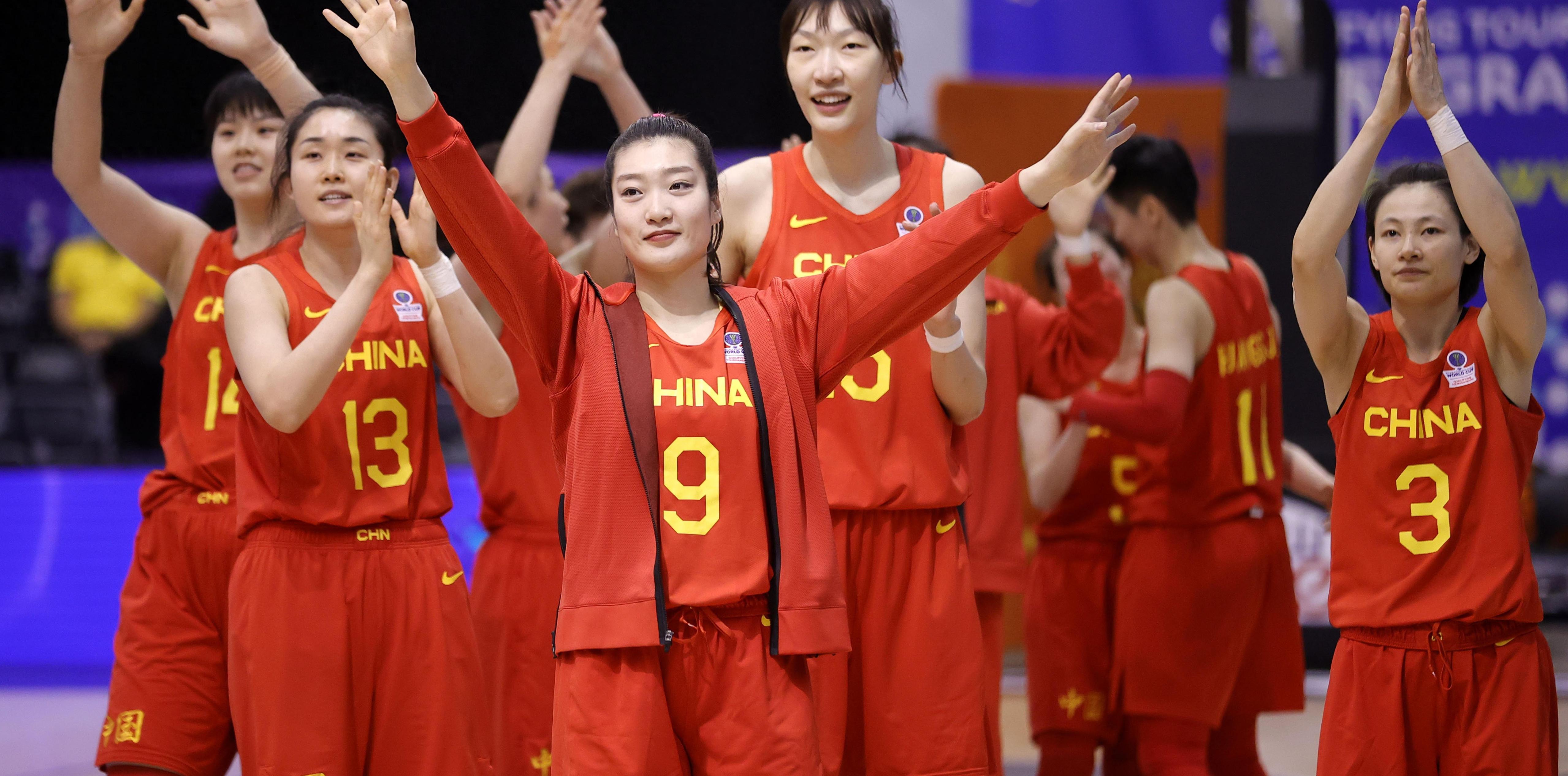 篮球女队遭遇逆转，中国队险胜夺冠