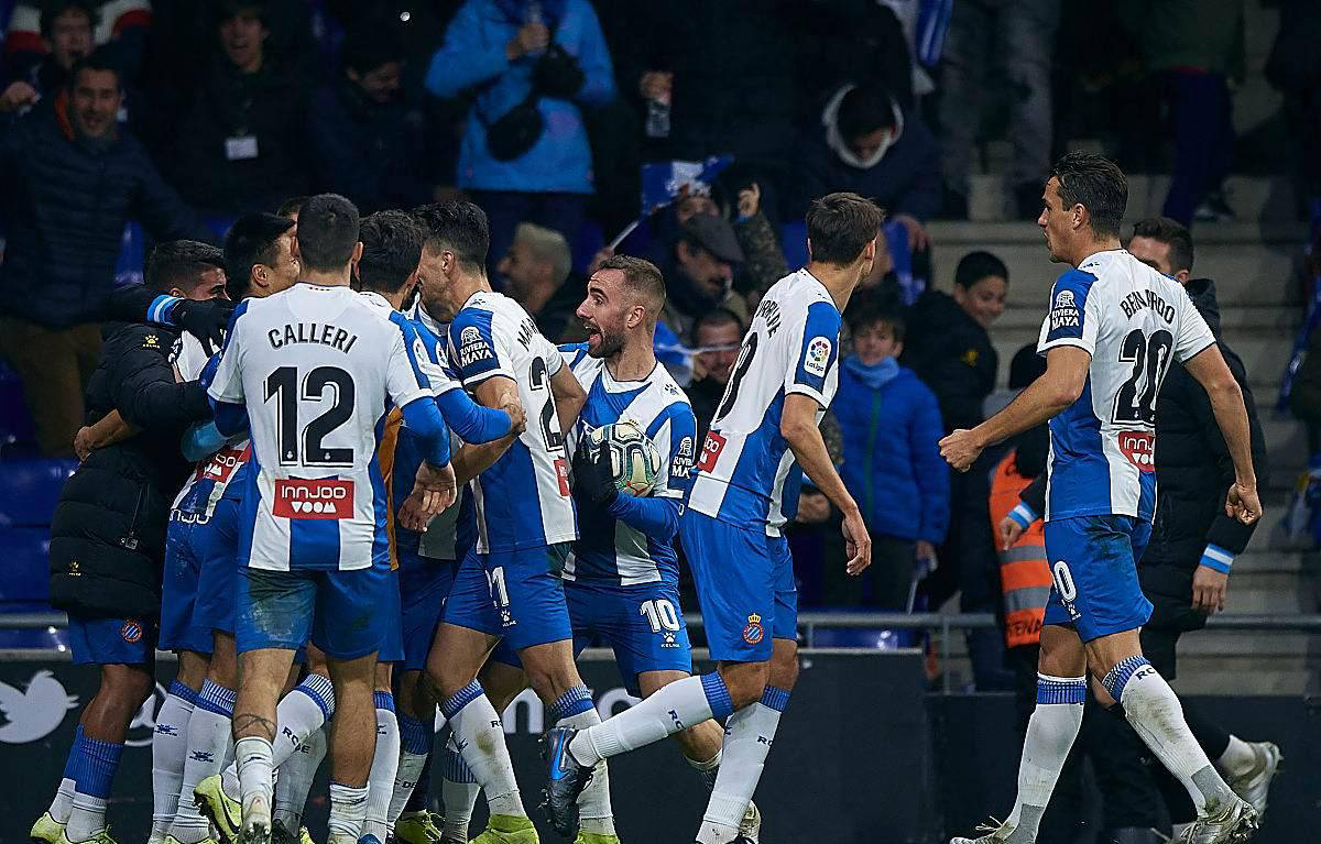 aoa体育新闻-马竞客场连胜，巴伦西亚被逼平局的简单介绍