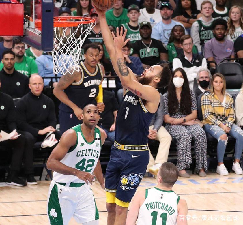 包含篮网击败雄鹿，状元得分达30+的词条