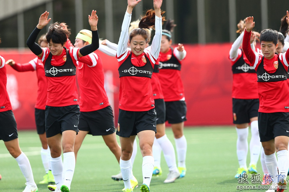 体育新闻热点：女足赛场风起云涌，情绪高涨的简单介绍
