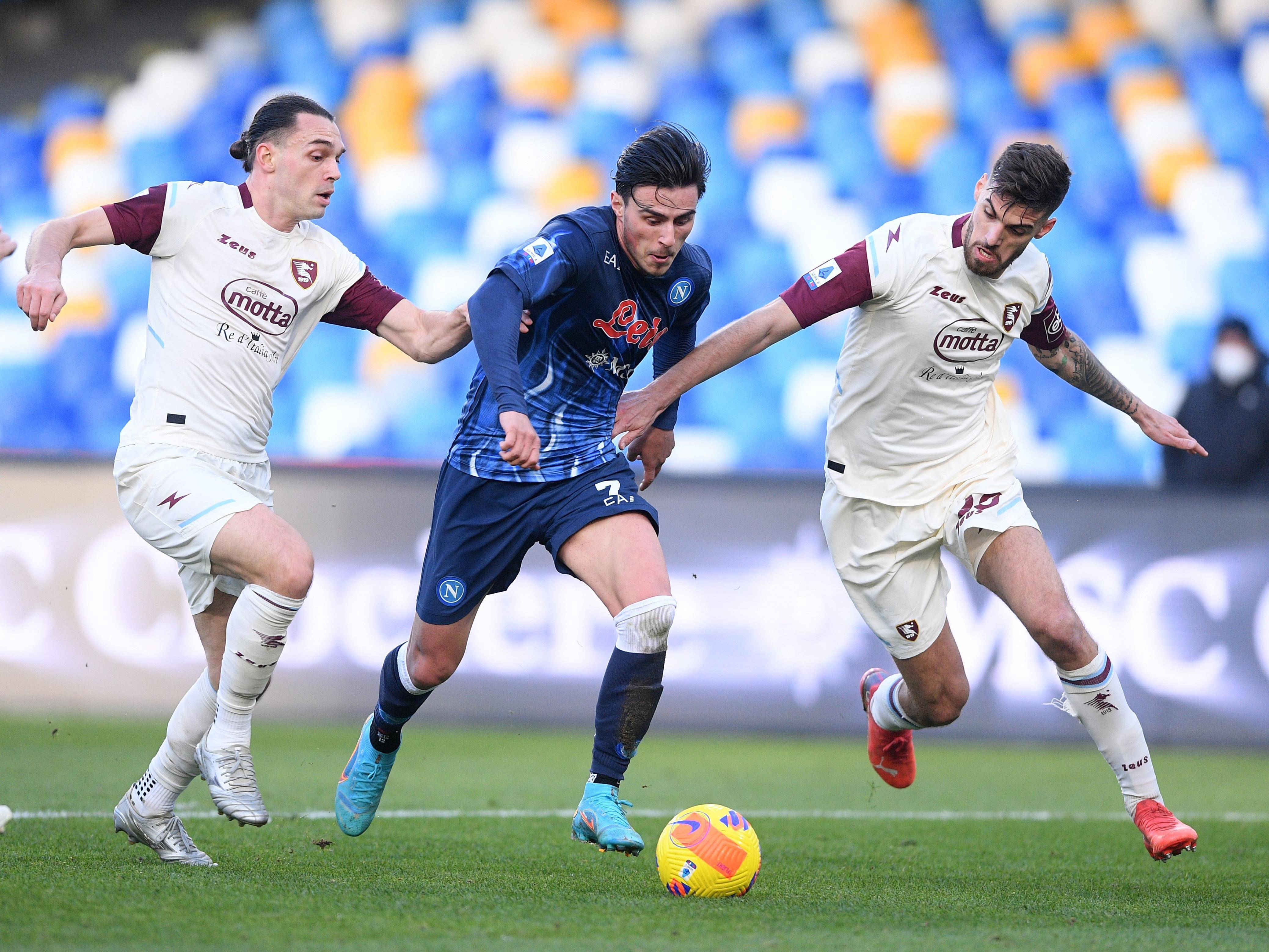 罗马主场逼平乌迪内斯，欧冠资格受挑战